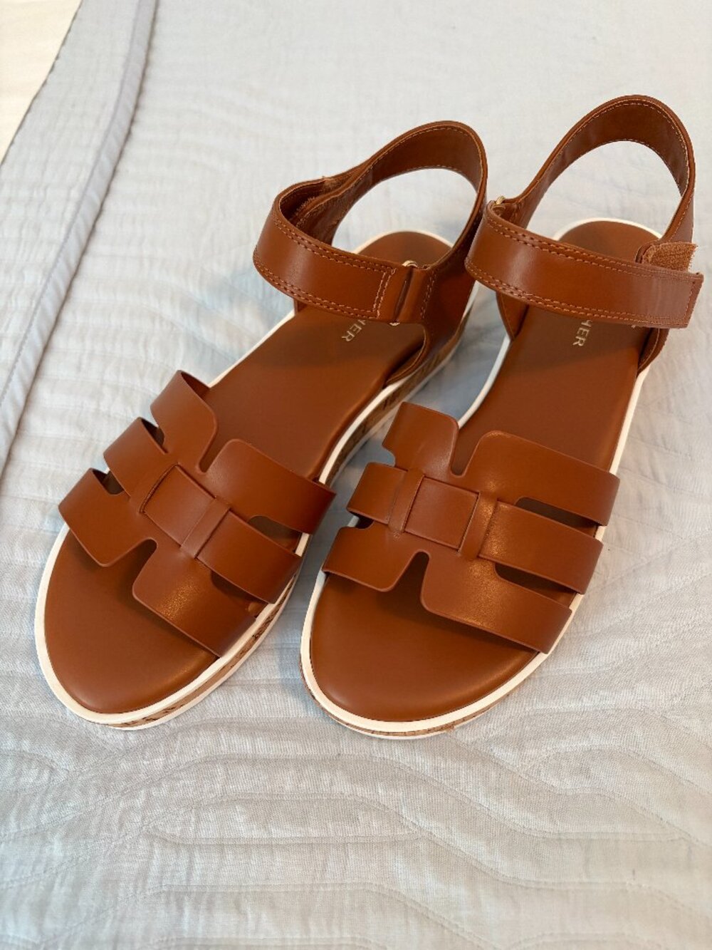 Brown sandals--Size 8--Marc Fisher